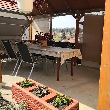 Apartment Domboldal Vendeghaz Noszvaj