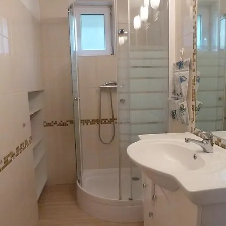 Domboldal Vendeghaz Appartamento Noszvaj