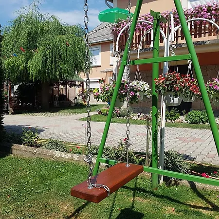 Appartamento Domboldal Vendeghaz