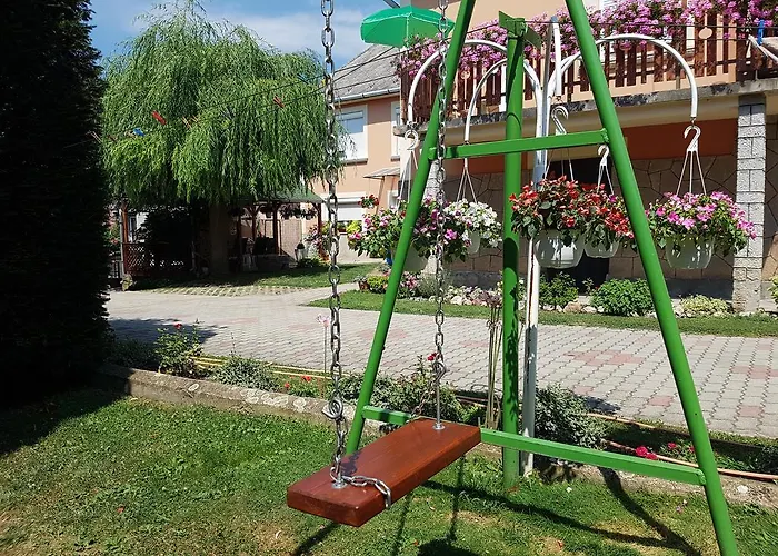 شقة Domboldal Vendeghaz